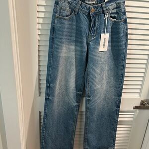 NWT Disclosure Five Pockets, Wide Legs, Low Rise Jeans. Size 3/26